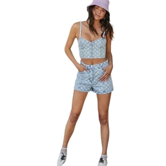 OBEY NWT $79 Clash Light Indigo Women's Denim Shorts Size 32 - Picture 1 of 7
